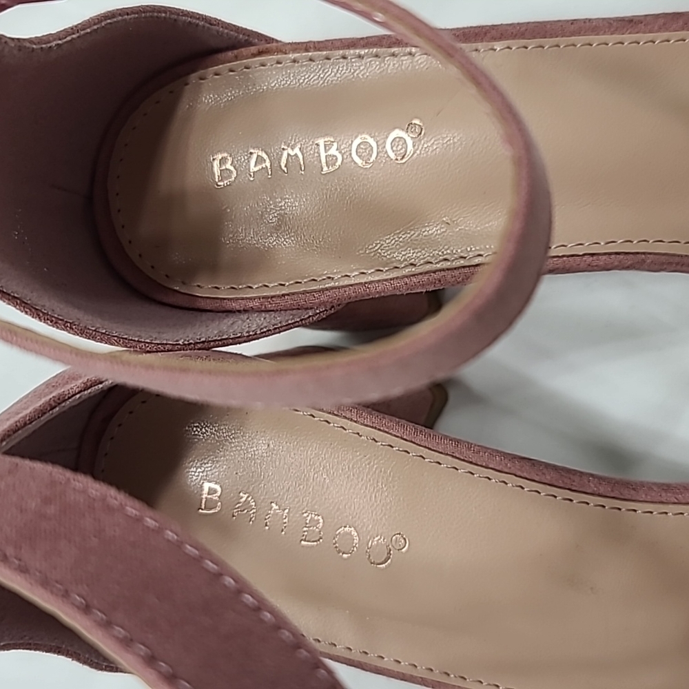 Bamboo Pink Suede Block Heel Sandals Sz 9 - Picture 8 of 9